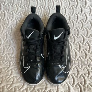 Nike Vapor Football Cleats - Kids Size 5.5 • Normal Wear